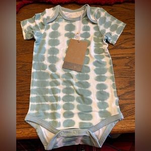 Kyte onesie-NWT-new in bag